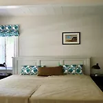 Διαμέρισμα Tolle In Einem Reetgedeckten Haus *
